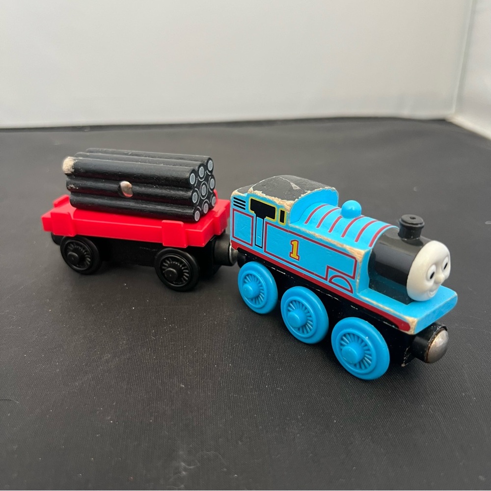 THOMAS and CARGO CAR - Thomas & Friends Wooden Train